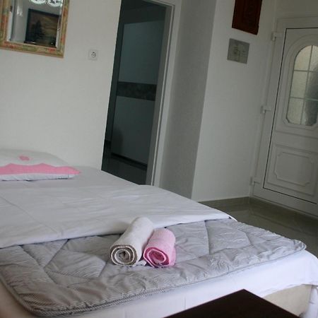 Apartman Elena Свети Юрай Екстериор снимка