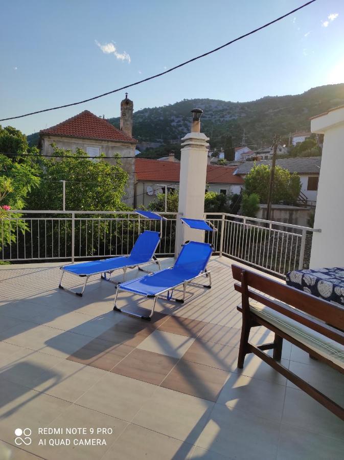 Apartman Elena Свети Юрай Екстериор снимка