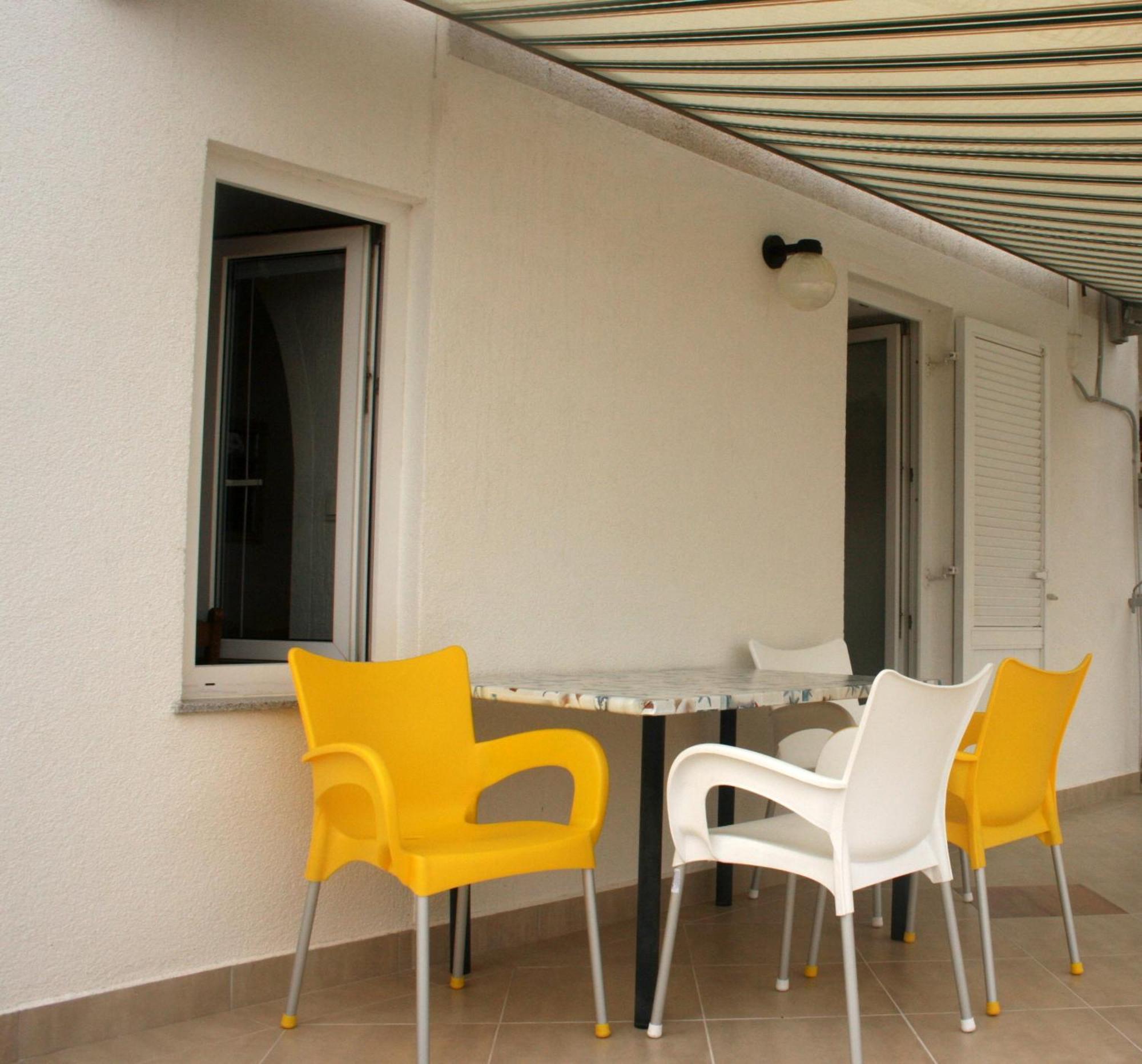 Apartman Elena Свети Юрай Екстериор снимка